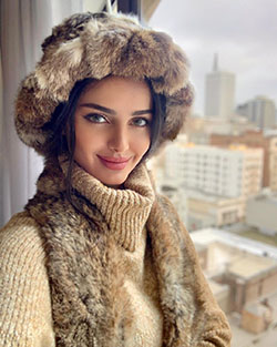 Mahlagha Jaberi fur clothing, fur dresses ideas, Lip Makeup: Fur clothing,  Knit cap,  Instagram girls  