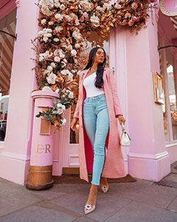 White and pink jeans, legs photo, attire ideas: White And Pink Outfit  