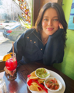 Emily DiDonato, ingredient, fast food, breakfast: 