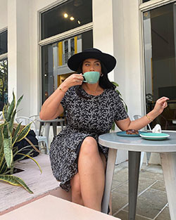 Latecia Thomas hot legs, sexy legs, sun hat: Sun hat,  Instagram girls,  Hot Dresses,  Outfit With Hat  