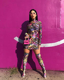 Valeria female thighs, legs photo, fashion ideas: Magenta And Purple Outfit  