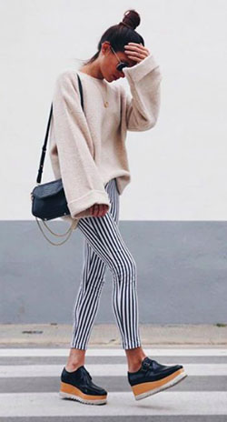 Striped pants outfit winter slim fit pants, winter clothing: winter outfits,  Jeans Outfit,  T-Shirt Outfit,  White Outfit,  Street Style,  Slim-Fit Pants  