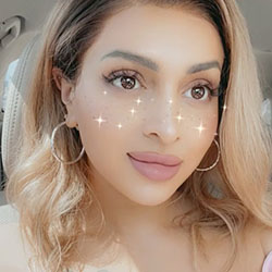 Nebby Fusco blond hairstyle, Bautiful Face, Lip Makeup: Blonde Hair,  Instagram girls,  Cute Instagram Girls  