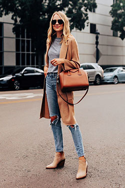Brown colour outfit, you must try with ripped jeans, trousers, denim: Ripped Jeans,  T-Shirt Outfit,  Street Style,  Classy Winter Dresses  