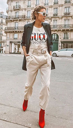Outfits con pantalon paper bag: fashion model,  T-Shirt Outfit,  Street Style,  Beige And White Outfit,  Pant Outfits  