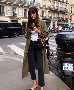 Fashion collection with dress trench coat, jeans, denim: fashion blogger,  Trench coat,  Fashion week,  Street Style,  Paris Fashion Week,  Comfy Outfit Ideas  