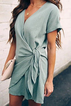 Colour outfit with dress maxi dress, fashion model: fashion model,  Long hair,  Maxi dress,  fashion goals,  Casual Outfits  