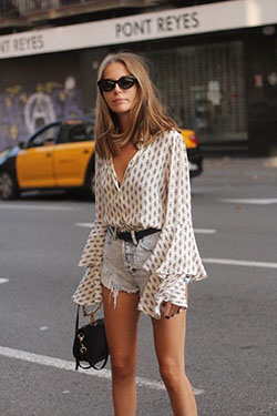 Casual summer street style: summer outfits,  Casual Outfits,  Yellow And White Outfit  