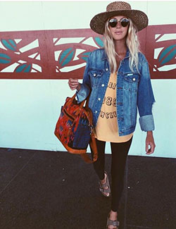 Dresses ideas casual exploring outfits, street fashion, jean jacket, casual wear, t shirt: Denim Outfits,  Jean jacket,  T-Shirt Outfit,  Street Style,  Brown And Blue Outfit  