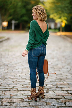 Classy outfit autumn emerald outfits people in nature, fashion accessory: green outfit,  Date Outfits,  Fashion accessory,  Street Style  