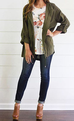 Army green jacket outfit, casual wear, t shirt: T-Shirt Outfit,  Floral Top Outfits,  Khaki And Green Outfit  