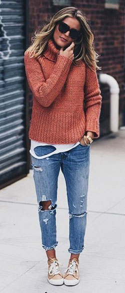 Chunky sweater with boyfriend jeans: Casual Outfits,  Polo neck,  Street Style  