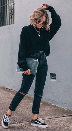 Black colour outfit, you must try with jacket, denim, jeans: Black Outfit,  T-Shirt Outfit,  Street Style  