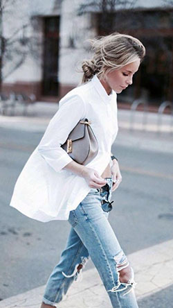 White shirt and boyfriend jeans: Ripped Jeans,  shirts,  T-Shirt Outfit,  White Outfit,  Street Style,  Boyfriend Jeans,  White Shirt  