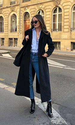 Womens long black coat street style: Trench coat,  Street Style,  Classy Winter Dresses  