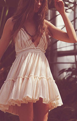 White and pink dresses ideas with backless dress, cocktail dress: Cocktail Dresses,  Backless dress,  Boho Chic  