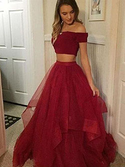 Two piece prom dress bridal party dress, strapless dress: Wedding dress,  Evening gown,  Ball gown,  Strapless dress,  fashion model,  Prom Dresses,  Formal wear,  Bridal Party Dress,  Red Outfit  
