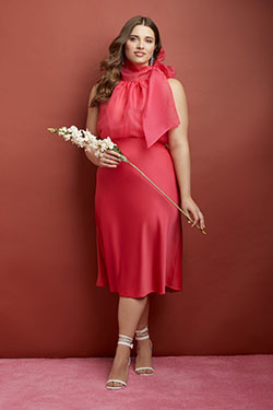Magenta and pink colour outfit, you must try with cocktail dress, skirt, top: Cocktail Dresses,  fashion model,  Plus size outfit,  Magenta And Pink Outfit,  Fashion To Figure  