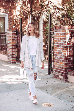 Jeans: Casual Outfits,  White And Pink Outfit  