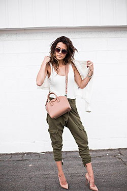 Cargo Pant Outfits Women Fashion: cargo pants,  Joggers Outfit  