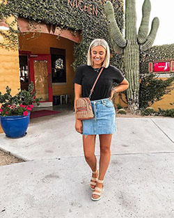 Arizona jean skirt outfit, street fashion, informal wear, casual wear, denim skirt: Denim skirt,  Informal wear,  Date Outfits,  Street Style,  Blue Outfit  
