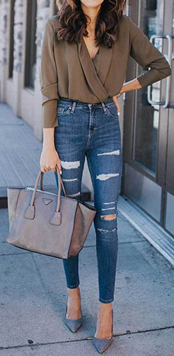 Outfits jeans y tacones: Denim Outfits,  High-Heeled Shoe,  Casual Outfits,  Brown Outfit  