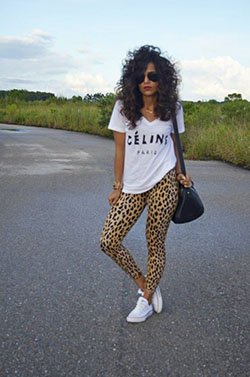 Summer animal print leggings outfits: Animal print,  White Outfit,  Street Style,  Legging Outfits  