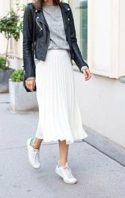 White outfit instagram with leather dress, leather jacket, street fashion: Leather jacket,  Street Style,  Casual Outfits,  Boxy Jacket  