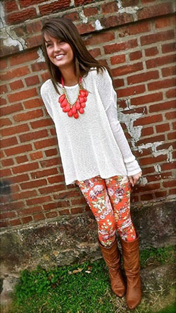 Outfits to wear with patterned leggings: Orange And White Outfit,  Legging Outfits  