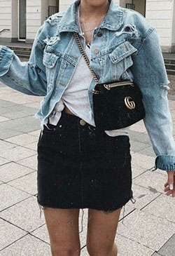 Levis black denim skirt outfits: Denim skirt,  Jean jacket,  T-Shirt Outfit,  Street Style,  Blue Outfit  