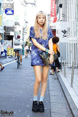 Japanese t shirt dress, street fashion, t shirt: T-Shirt Outfit,  Street Style,  Creepers Outfits  