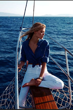 Instagram dress womens sailing outfits, photo shoot, t shirt: T-Shirt Outfit,  Boating Outfits  