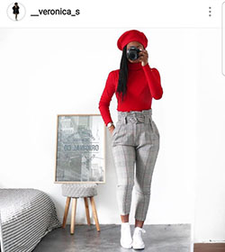 White and red colour outfit, you must try with fashion accessory, pencil skirt, trousers: Pencil skirt,  Fashion accessory,  White And Red Outfit,  Outfits With Beret  