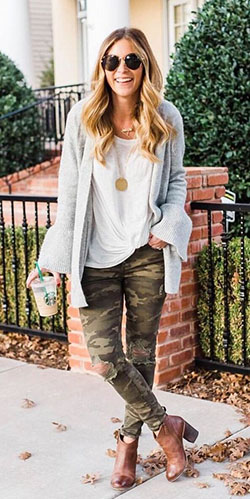Camouflage pants winter outfits women: winter outfits,  Street Style,  Beige And Brown Outfit,  Army Leggings Outfit  