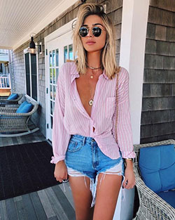 Style outfit ripped shorts outfit, street fashion, jean short, t shirt: T-Shirt Outfit,  Street Style,  Jean Short,  Turquoise And Pink Outfit,  Boating Outfits  