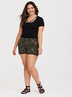 Military Short Camo Outfit: Shorts Outfit  