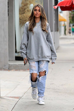 Clothing ideas madison beer outfits, street fashion, fashion model, ripped jeans, madison beer, casual wear: Ripped Jeans,  fashion model,  White Outfit,  Madison Beer,  Street Style,  Girls Hoodies  