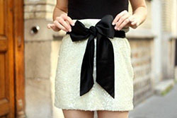 Black and white outfit ideas with little black dress, little black dress, trousers, skirt: Sequin Skirts,  Street Style,  Black And White Outfit,  Little Black Dress,  Black And White  