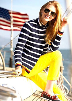 Yellow and white beautiful clothing ideas with trousers, blazer, jeans: T-Shirt Outfit,  Boat shoe,  Street Style,  Yellow And White Outfit,  Boating Outfits  