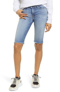 Knee length jean shorts, bermuda shorts, hudson jeans, jeans shorts, jean shorts, knee highs: Bermuda shorts,  Denim Shorts,  Knee highs,  Blue Outfit,  Jeans Outfit  