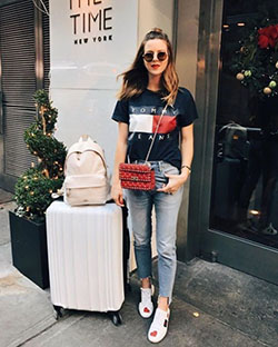 Best outfit for airport travel: T-Shirt Outfit,  White Outfit,  Street Style,  Airport Outfit Ideas  