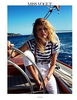Outfit instagram boating outfit, : Stock photography,  T-Shirt Outfit,  Boating Outfits  
