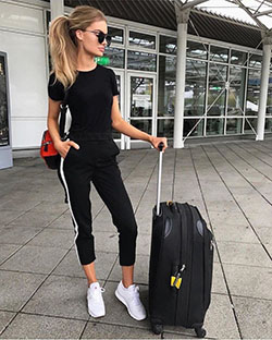 Dresses ideas airport outfits summer, street fashion, active pants, casual wear: Street Style,  Active Pants,  Airport Outfit Ideas  