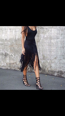 Outfit ideas with little black dress, little black dress: Street Style,  Little Black Dress,  Fringe Skirts  