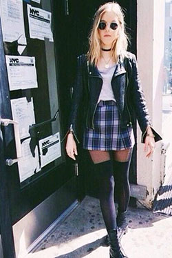 Clothing ideas indie tumblr outfit, grunge fashion, street fashion, indie rock, punk rock: Grunge fashion,  Punk rock,  Indie rock,  Street Style,  Thigh High Socks  