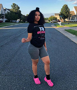 Pink outfit Pinterest with shorts, blazer: Lace wig,  Hot Girls,  T-Shirt Outfit,  Pink Outfit,  Crocs Outfits,  Yoga Shorts  