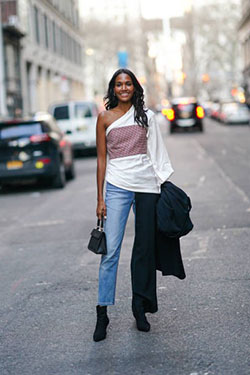 White outfit Stylevore with shorts, skirt, denim: White Outfit,  Street Style,  One Shoulder Top  