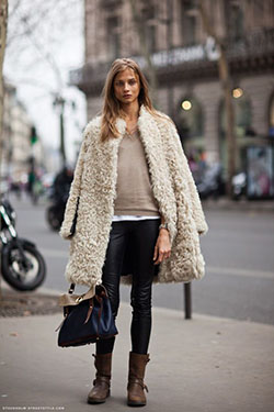 Moda abrigos de pelo, street fashion, fur clothing, fake fur: Fur clothing,  Fake fur,  winter outfits,  Street Style  