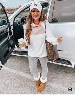 Lazy school outfits winter, winter clothing, street fashion, vehicle door, casual wear: winter outfits,  Street Style,  Quarantine Outfits 2020  