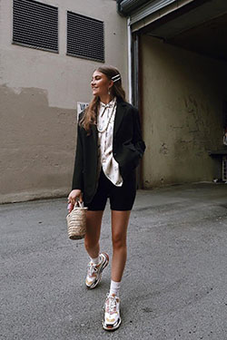 Balenciaga triple s outfit women: White Outfit,  Cycling shorts,  Street Style,  Blazers And Shorts Outfit  